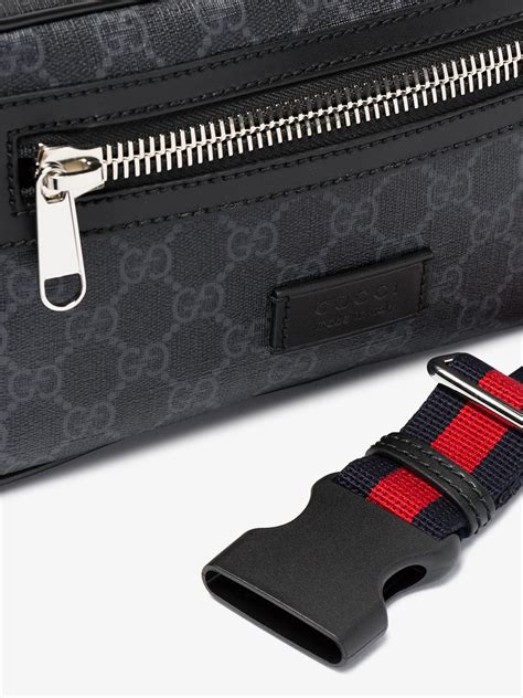 gucci gürteltasche aus gg supreme|Gucci GG Gürteltasche mit Reißverschlussfach.